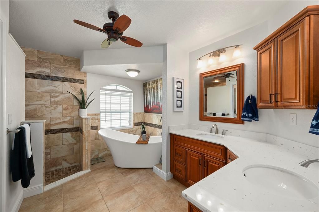 For Sale: $659,000 (3 beds, 2 baths, 2267 Square Feet)