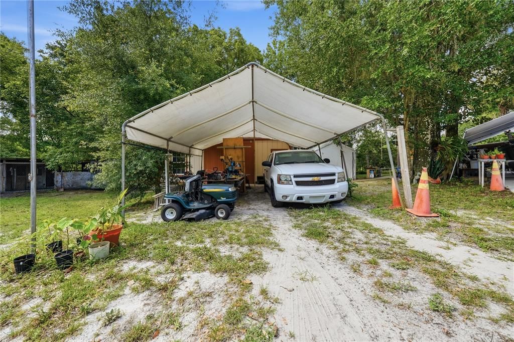 На продажу: $650,000 (4 спален, 2 ванн, 1900 Квадратных фут)