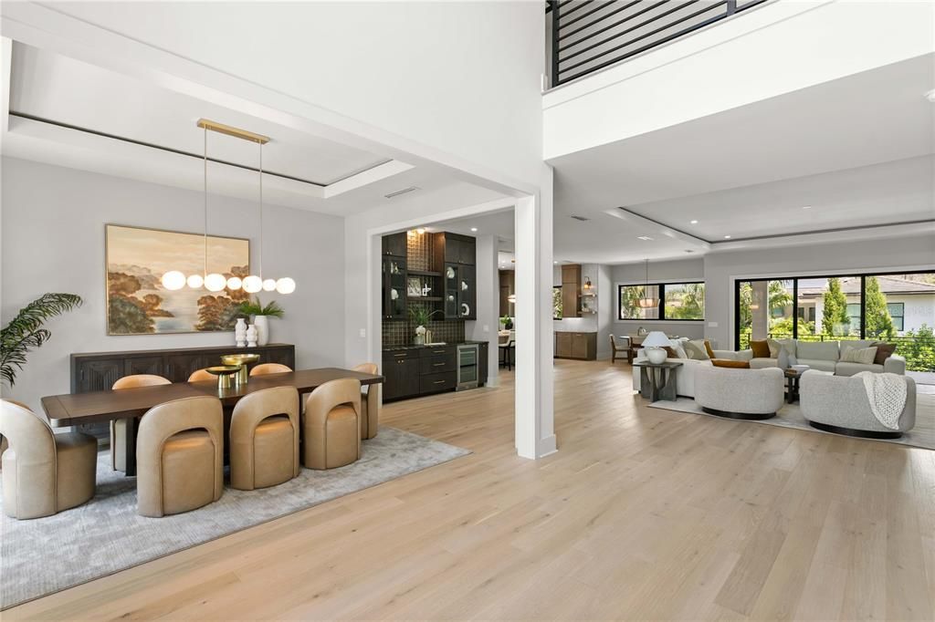 En Venta: $3,499,000 (5 camas, 5 baños, 5693 Pies cuadrados)