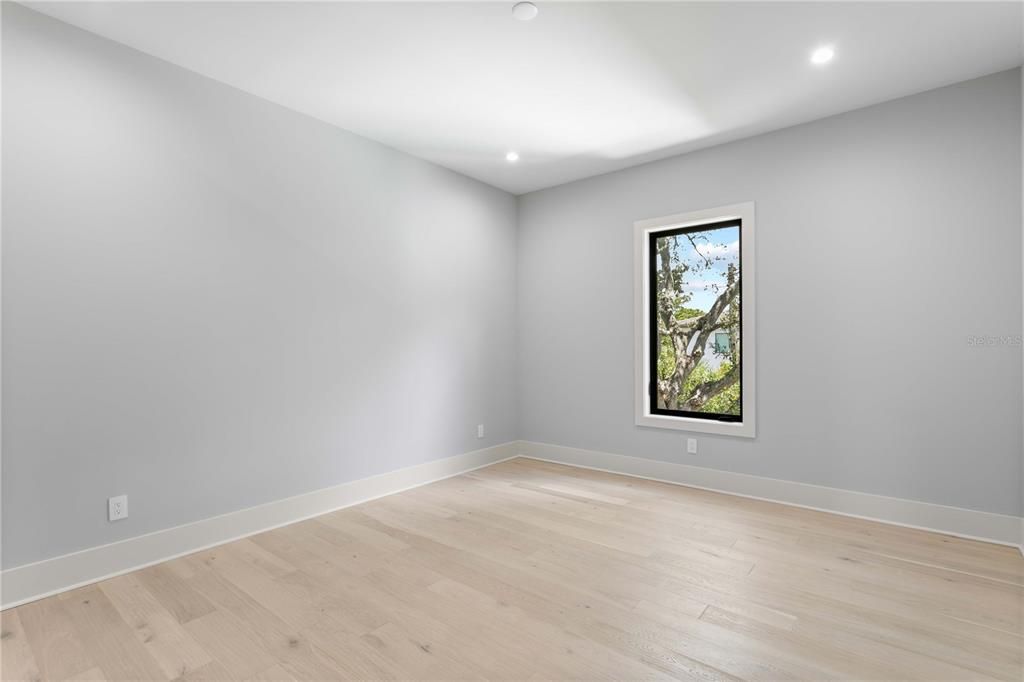 En Venta: $3,499,000 (5 camas, 5 baños, 5693 Pies cuadrados)