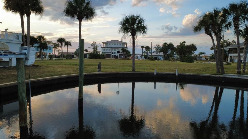 For Sale: $400,000 (0.81 acres)
