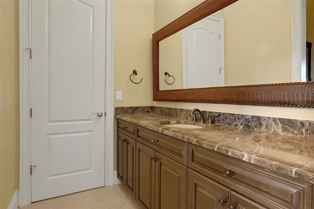 For Sale: $1,690,000 (4 beds, 4 baths, 4781 Square Feet)
