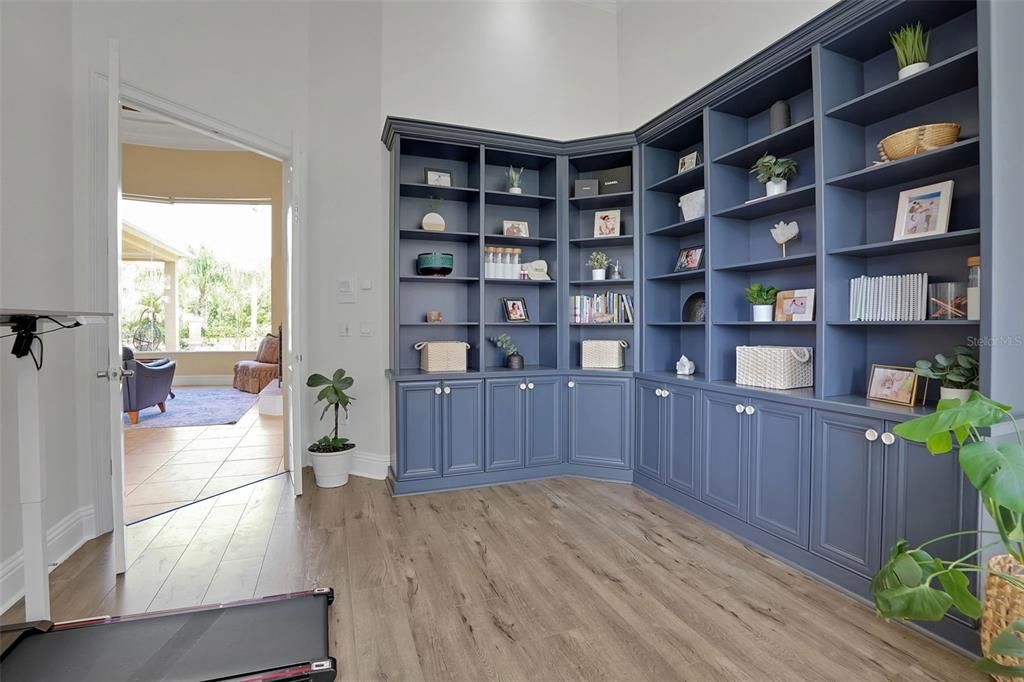 For Sale: $1,690,000 (4 beds, 4 baths, 4781 Square Feet)