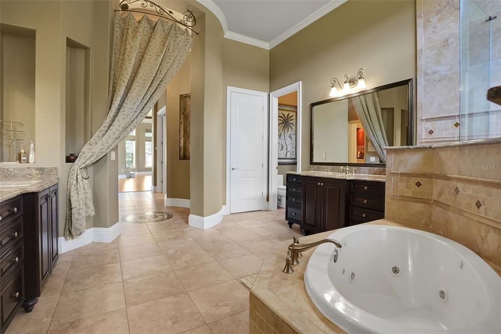 For Sale: $1,690,000 (4 beds, 4 baths, 4781 Square Feet)