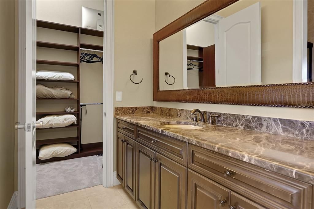 For Sale: $1,690,000 (4 beds, 4 baths, 4781 Square Feet)