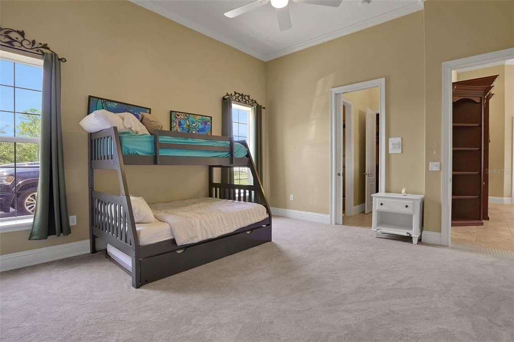 For Sale: $1,690,000 (4 beds, 4 baths, 4781 Square Feet)