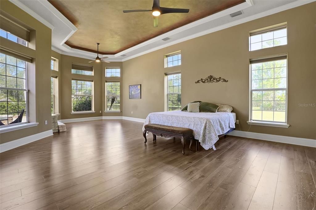 For Sale: $1,690,000 (4 beds, 4 baths, 4781 Square Feet)