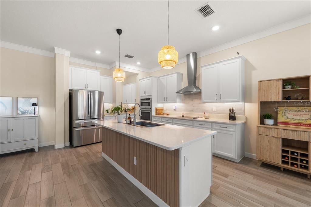 En Venta: $483,000 (3 camas, 2 baños, 2387 Pies cuadrados)