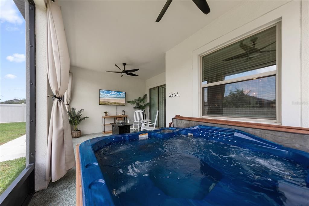 En Venta: $483,000 (3 camas, 2 baños, 2387 Pies cuadrados)