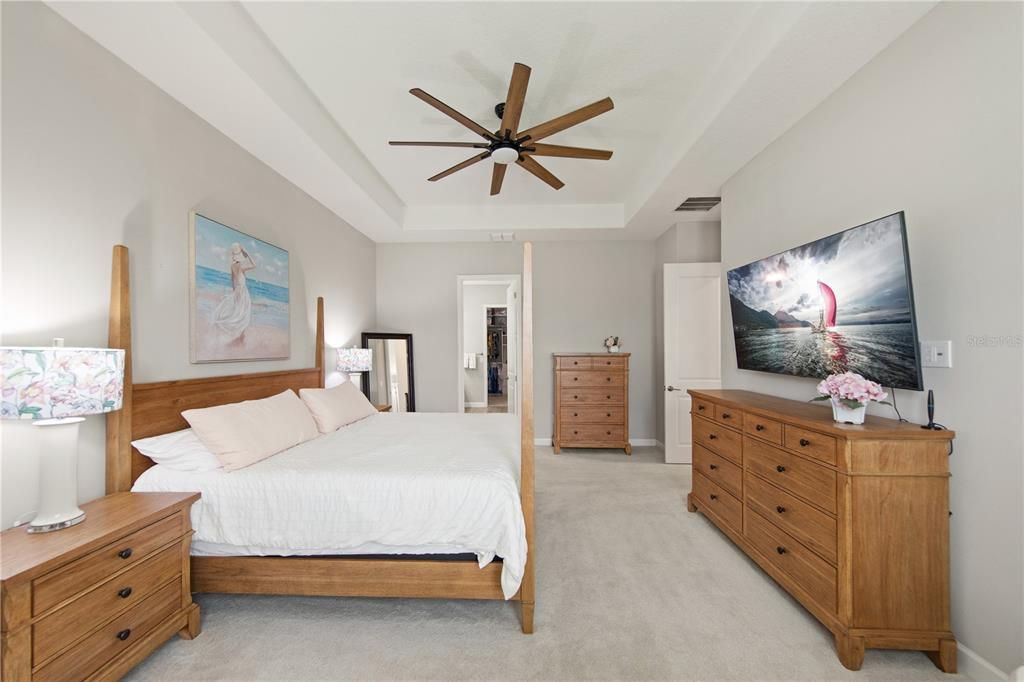 En Venta: $483,000 (3 camas, 2 baños, 2387 Pies cuadrados)