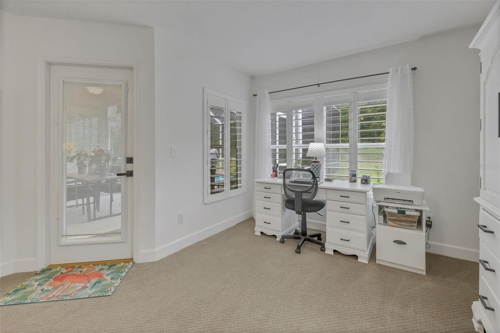 For Sale: $679,900 (3 beds, 2 baths, 1948 Square Feet)