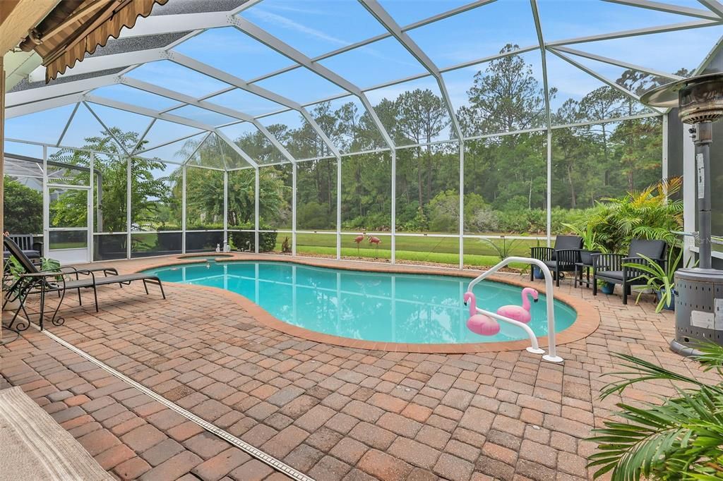 For Sale: $679,900 (3 beds, 2 baths, 1948 Square Feet)