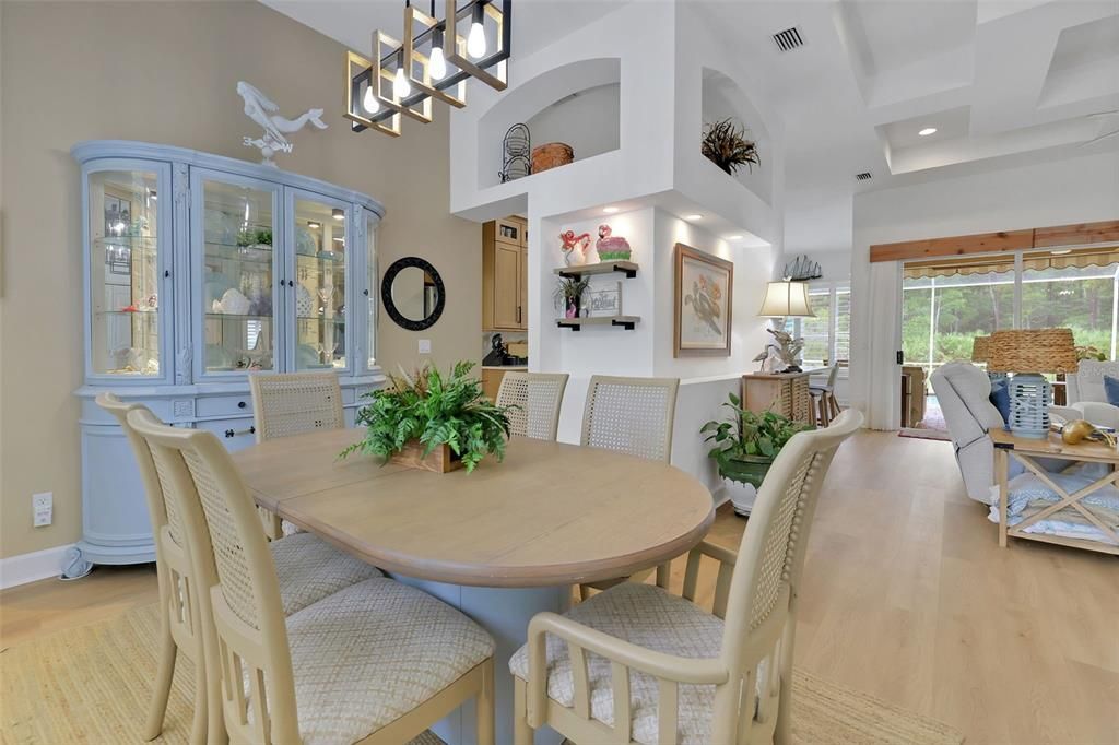 For Sale: $679,900 (3 beds, 2 baths, 1948 Square Feet)