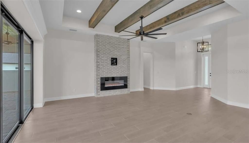 For Rent: $5,300 (4 beds, 2 baths, 2216 Square Feet)