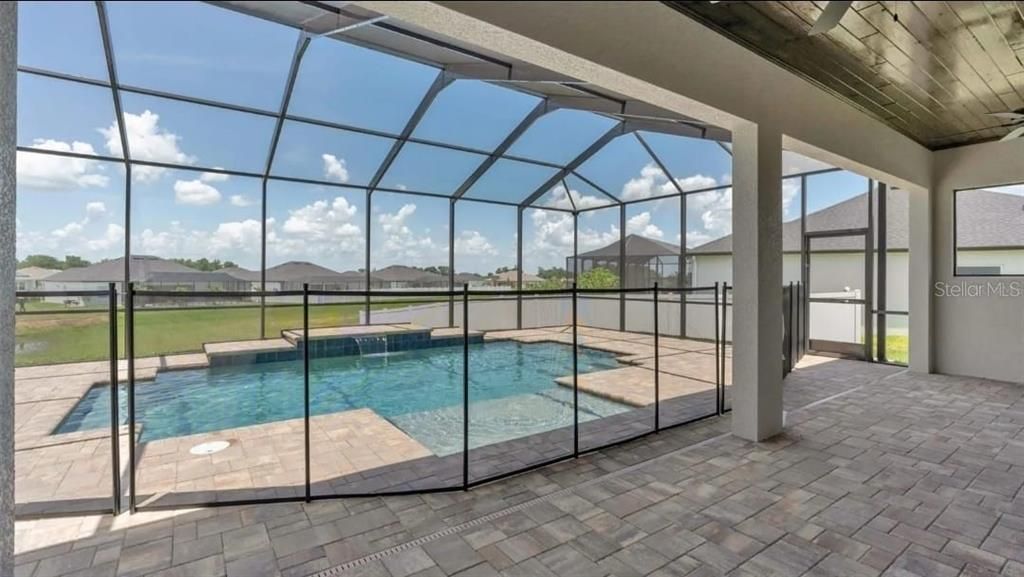 For Rent: $5,300 (4 beds, 2 baths, 2216 Square Feet)