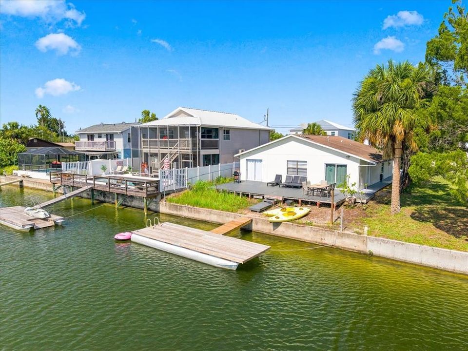 En Venta: $379,900 (3 camas, 2 baños, 1302 Pies cuadrados)