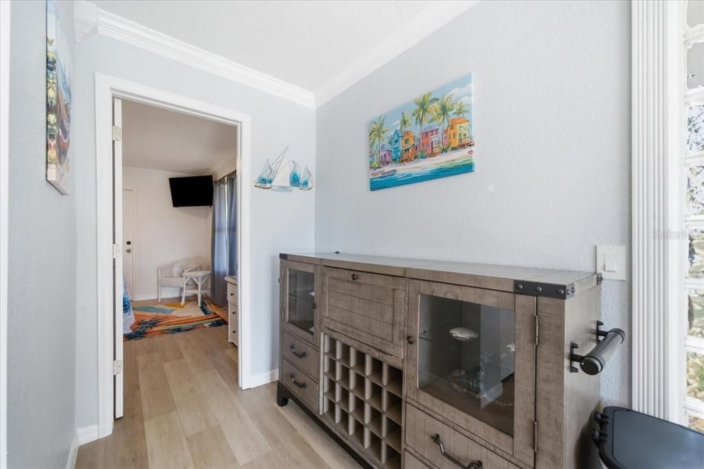 En Venta: $379,900 (3 camas, 2 baños, 1302 Pies cuadrados)