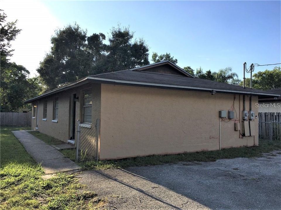 For Sale: $310,000 (4 beds, 0 baths, 1404 Square Feet)