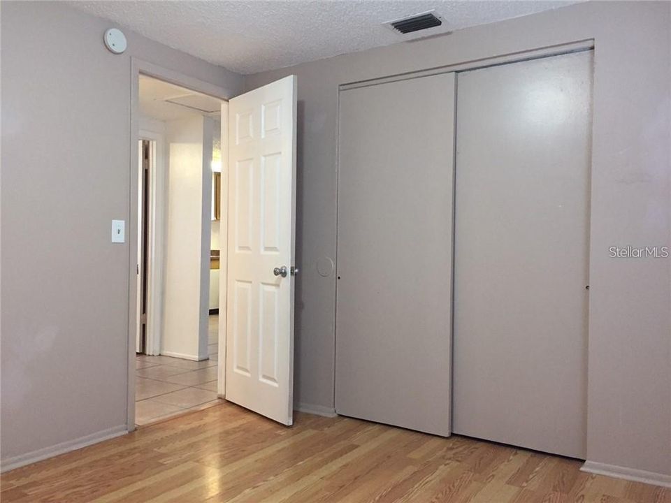 For Sale: $310,000 (4 beds, 0 baths, 1404 Square Feet)