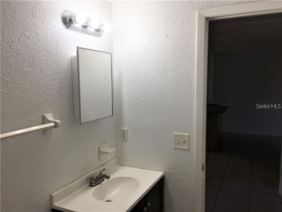 For Sale: $310,000 (4 beds, 0 baths, 1404 Square Feet)