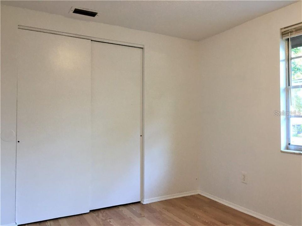 For Sale: $310,000 (4 beds, 0 baths, 1404 Square Feet)