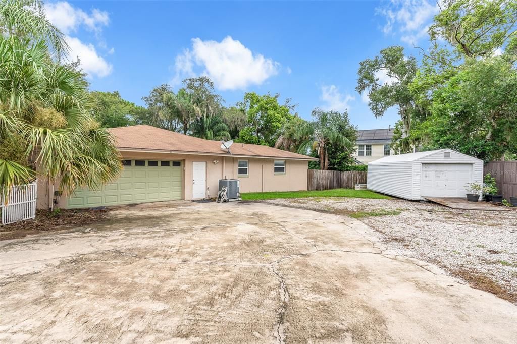 For Sale: $395,000 (3 beds, 2 baths, 1956 Square Feet)