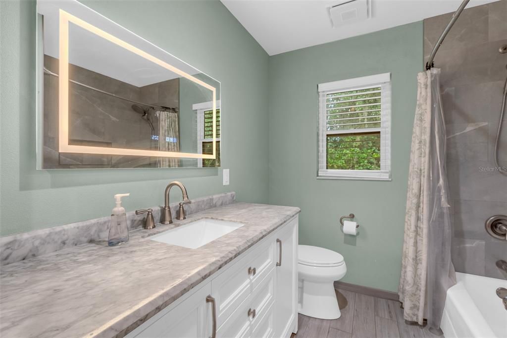 For Sale: $395,000 (3 beds, 2 baths, 1956 Square Feet)