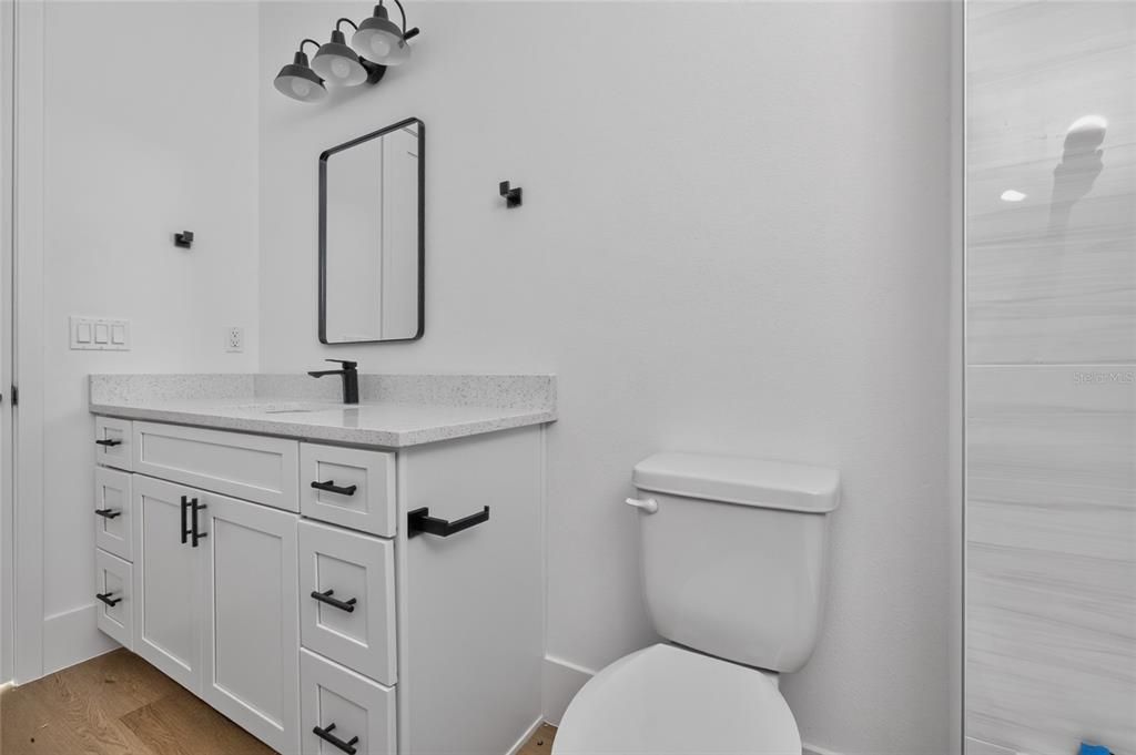 En Venta: $475,000 (4 camas, 3 baños, 2346 Pies cuadrados)