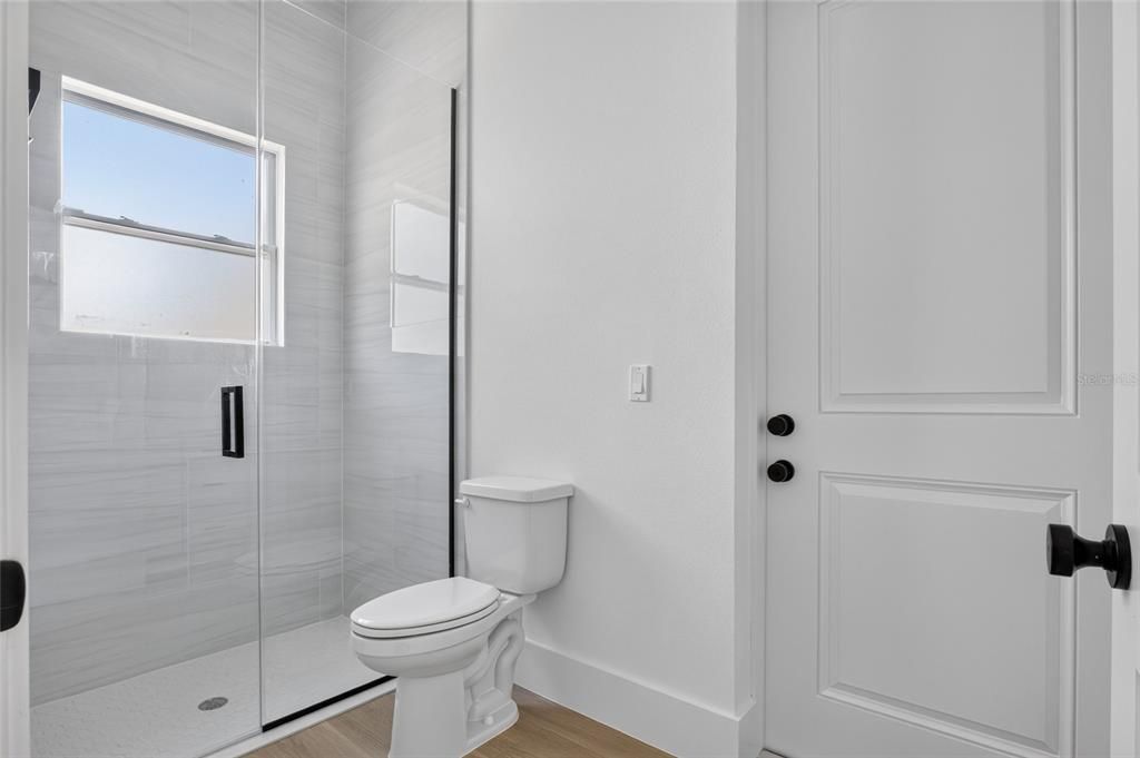 En Venta: $475,000 (4 camas, 3 baños, 2346 Pies cuadrados)