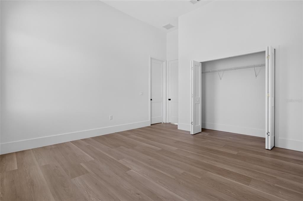 En Venta: $475,000 (4 camas, 3 baños, 2346 Pies cuadrados)