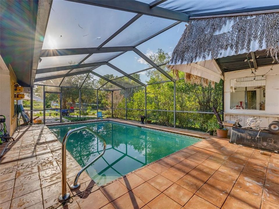 En Venta: $340,000 (3 camas, 2 baños, 1938 Pies cuadrados)