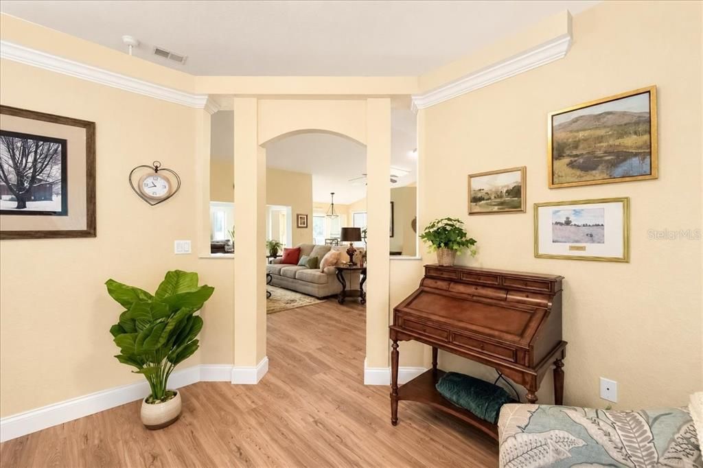 На продажу: $499,990 (3 спален, 2 ванн, 2491 Квадратных фут)