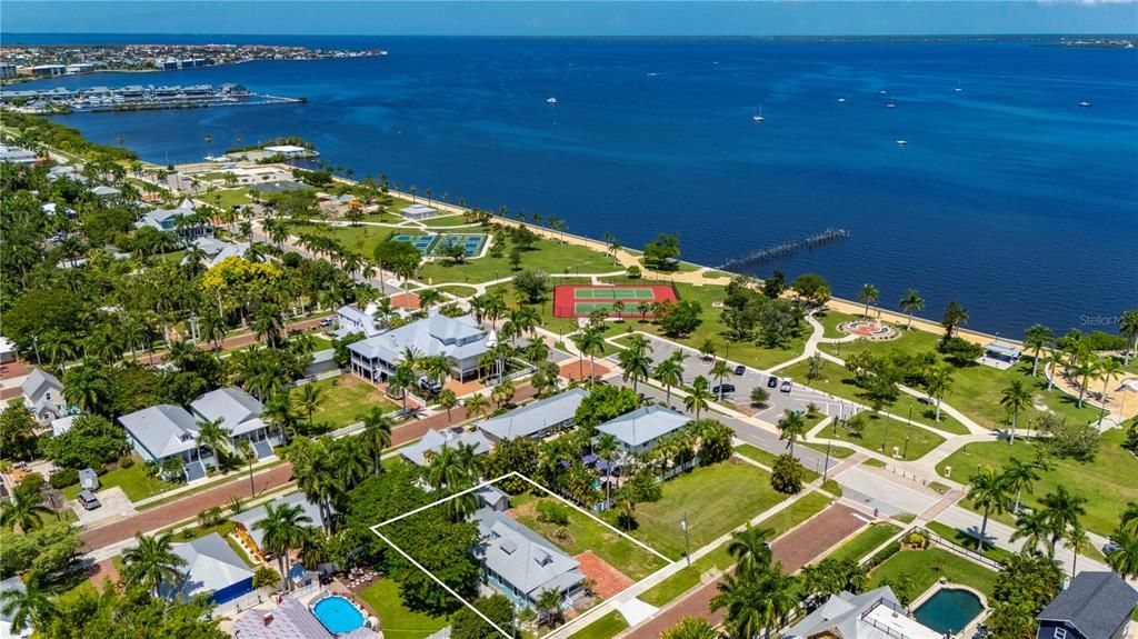 На продажу: $750,000 (3 спален, 3 ванн, 2758 Квадратных фут)