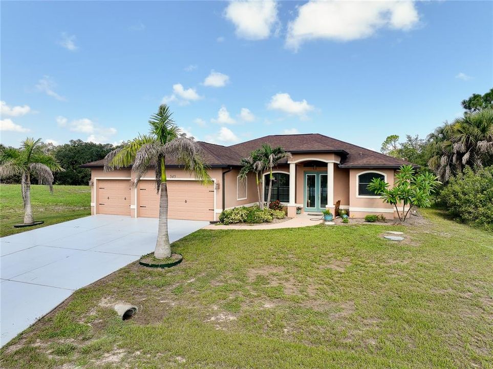 На продажу: $365,000 (3 спален, 2 ванн, 1944 Квадратных фут)