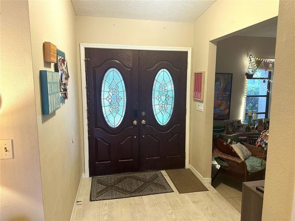 На продажу: $549,900 (3 спален, 2 ванн, 1659 Квадратных фут)