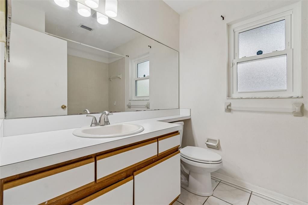 For Sale: $299,999 (3 beds, 2 baths, 1496 Square Feet)