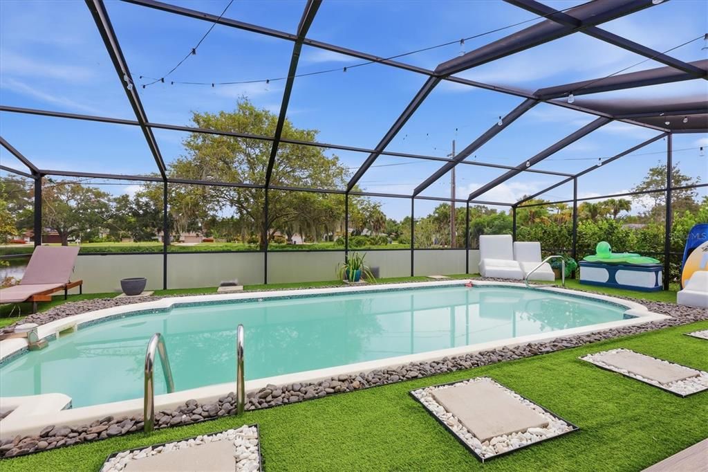 En Venta: $695,000 (2 camas, 2 baños, 1945 Pies cuadrados)