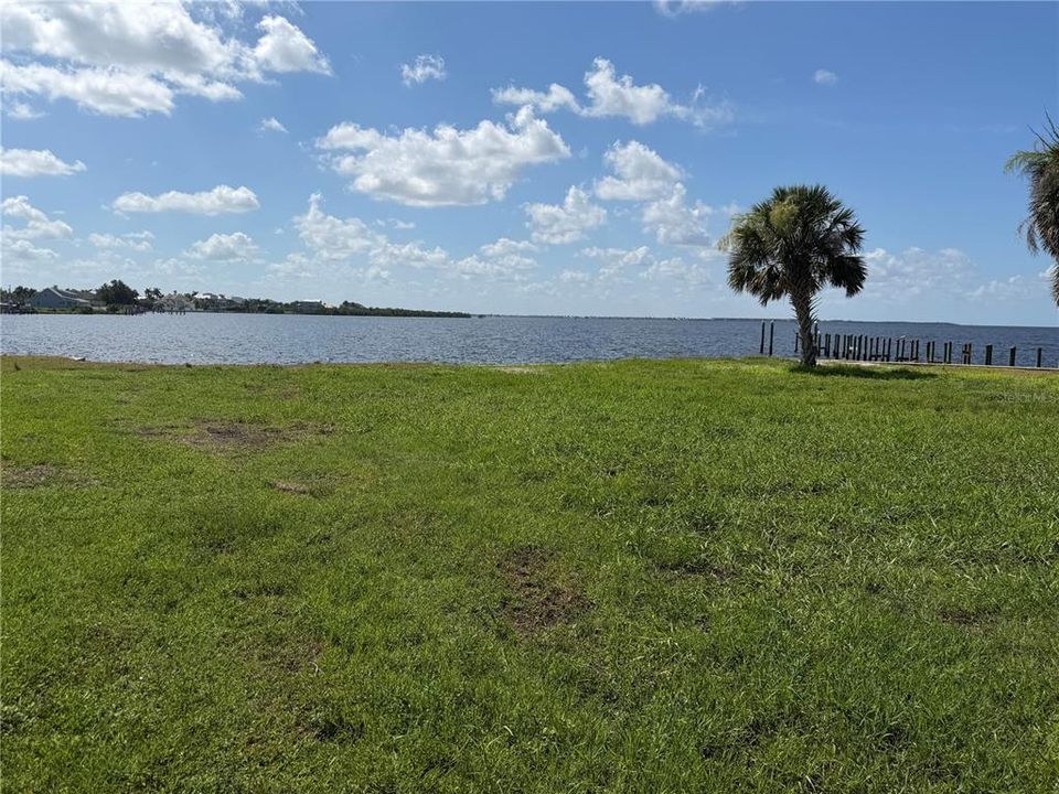 En Venta: $849,900 (0.35 acres)