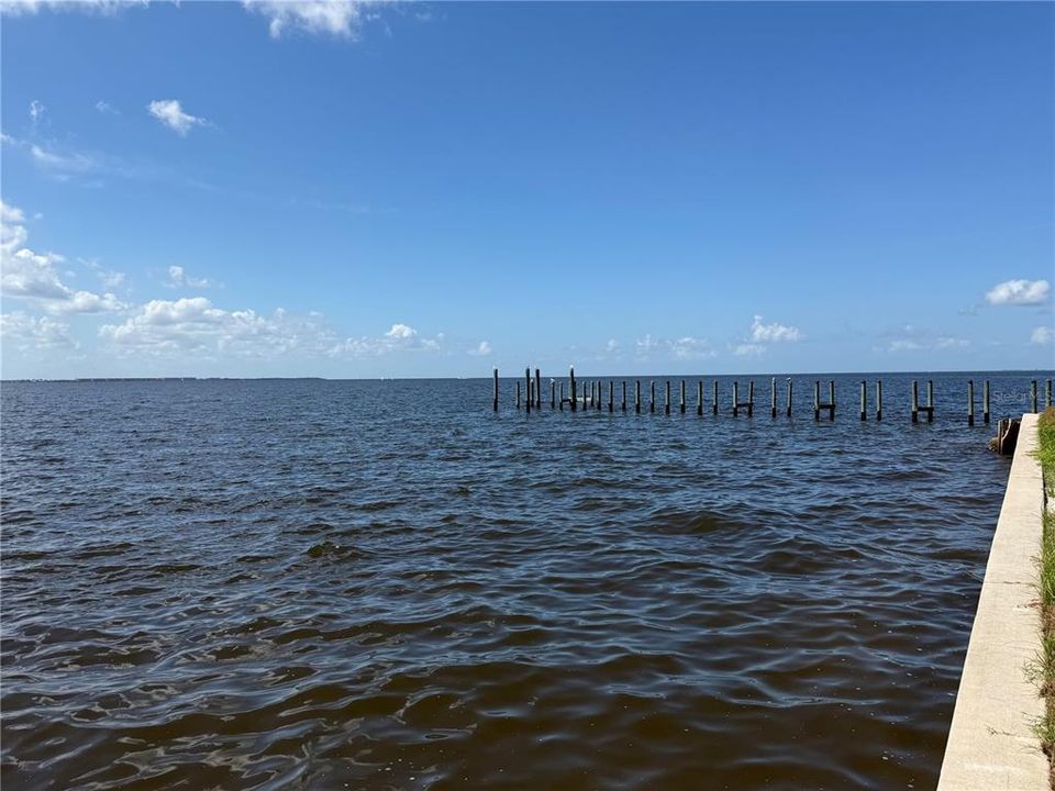 En Venta: $849,900 (0.35 acres)