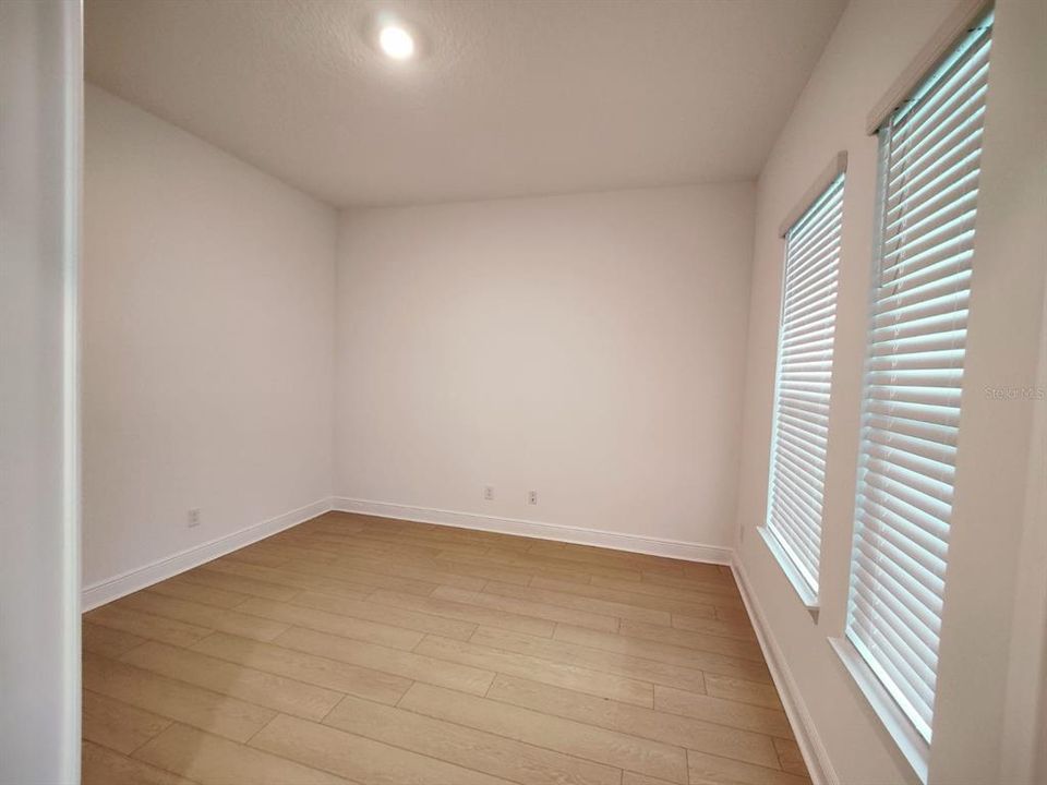 En Renta: $3,999 (4 camas, 3 baños, 2650 Pies cuadrados)