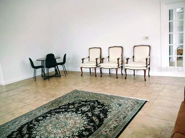 For Rent: $1,600 (2 beds, 2 baths, 973 Square Feet)