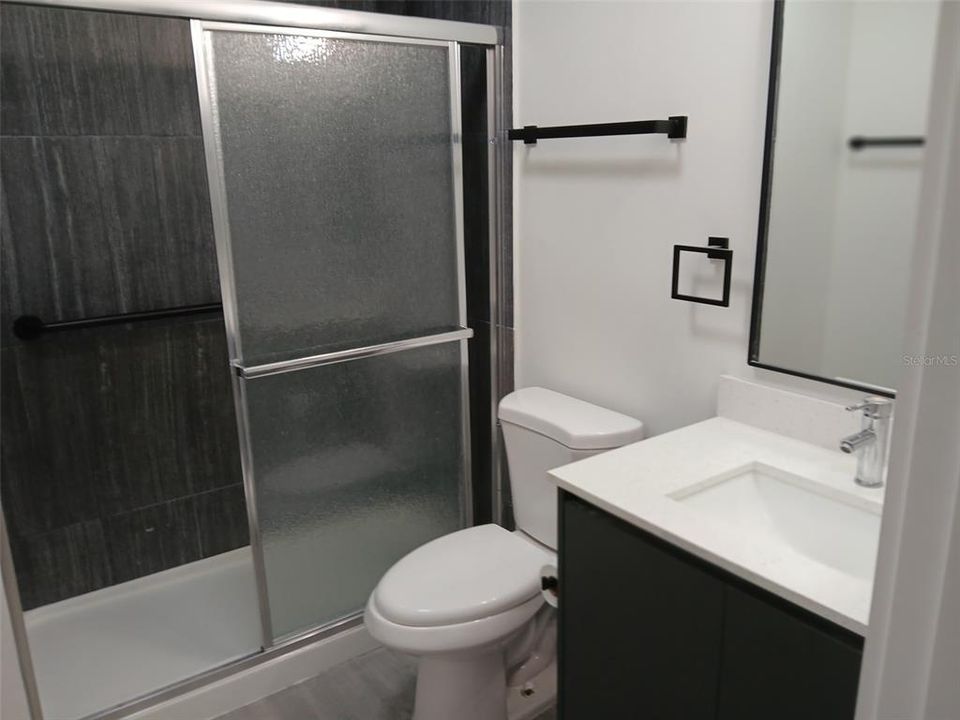 For Rent: $1,600 (2 beds, 2 baths, 973 Square Feet)