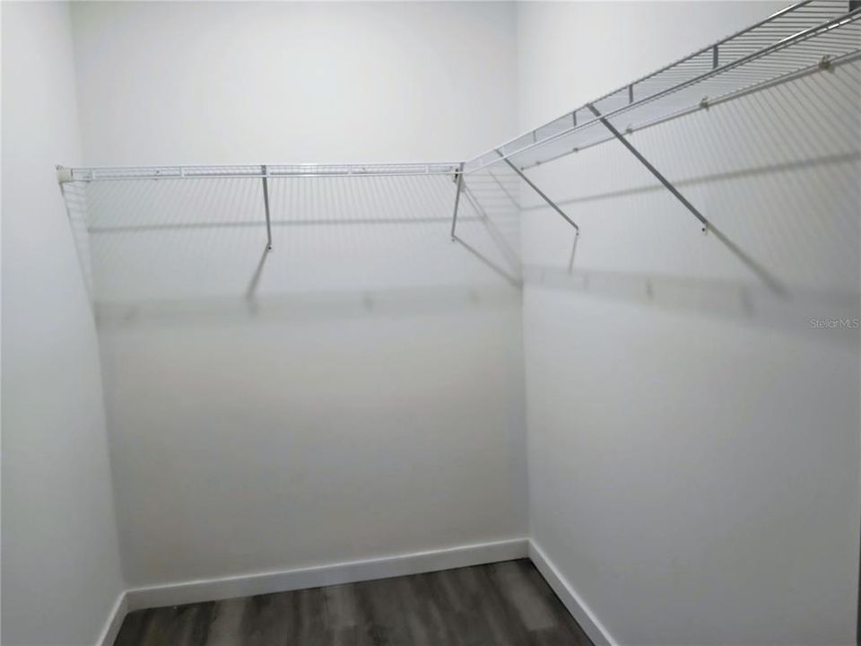 For Rent: $1,600 (2 beds, 2 baths, 973 Square Feet)