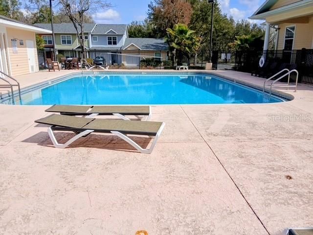 For Rent: $1,600 (2 beds, 2 baths, 973 Square Feet)