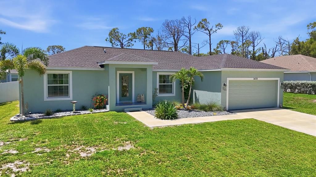En Venta: $449,900 (3 camas, 2 baños, 1640 Pies cuadrados)