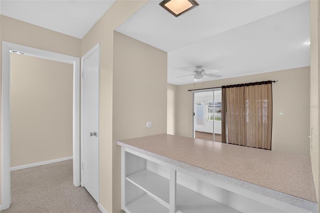 В аренду: $1,850 (2 спален, 2 ванн, 1266 Квадратных фут)