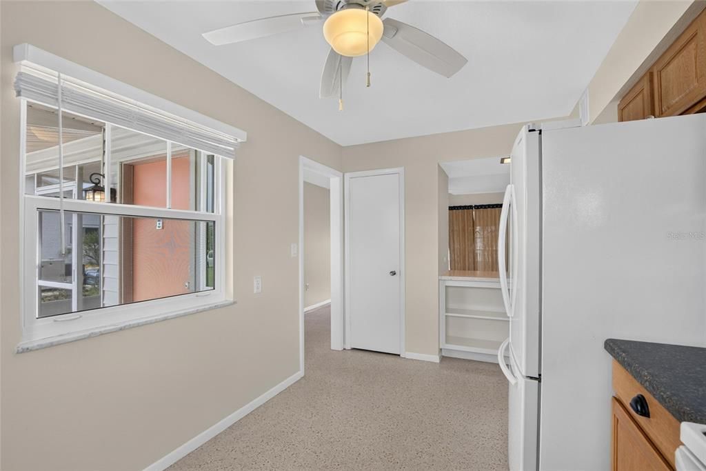 В аренду: $1,850 (2 спален, 2 ванн, 1266 Квадратных фут)