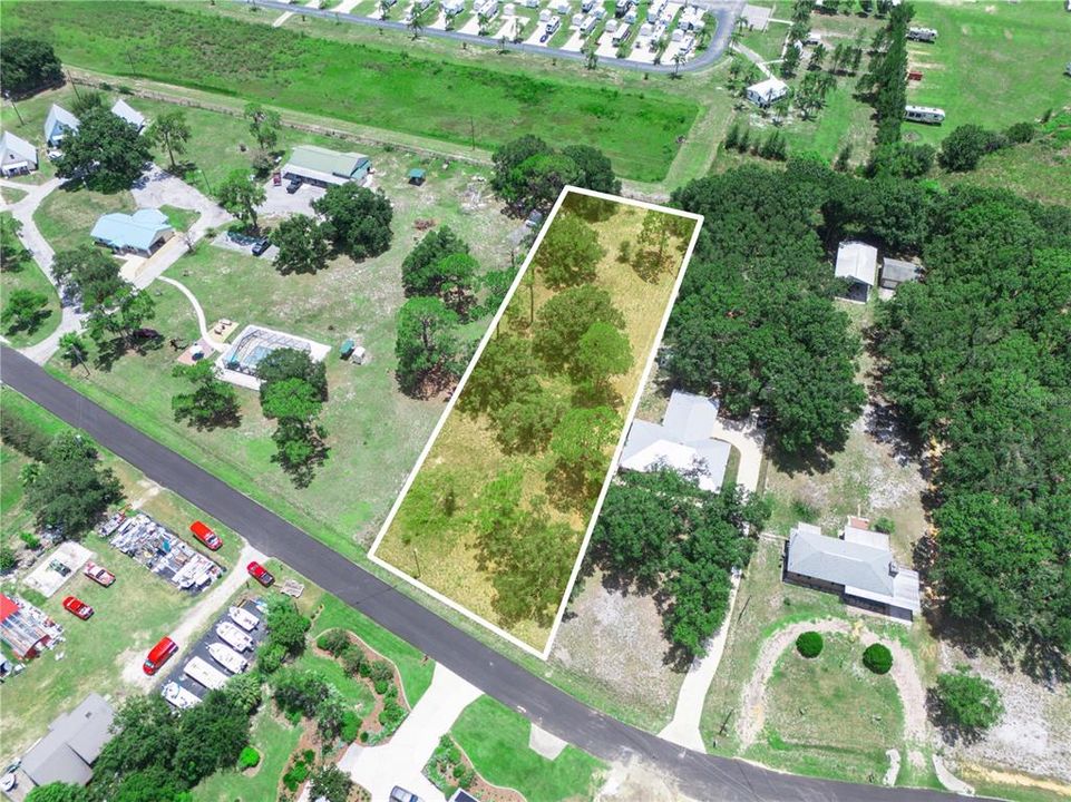 En Venta: $89,900 (0.94 acres)