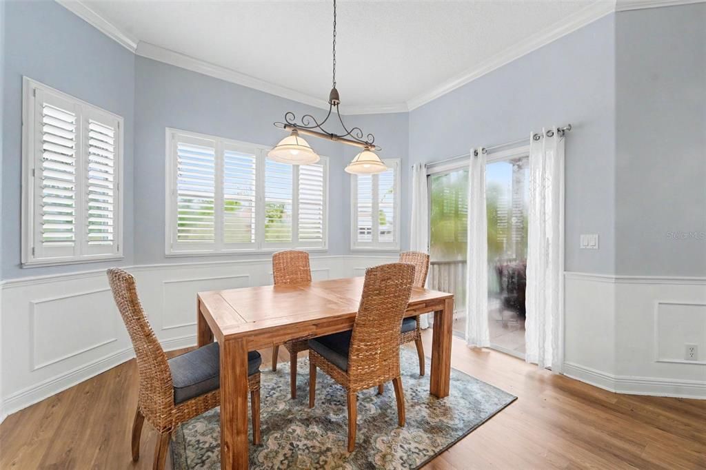На продажу: $555,000 (3 спален, 2 ванн, 1630 Квадратных фут)
