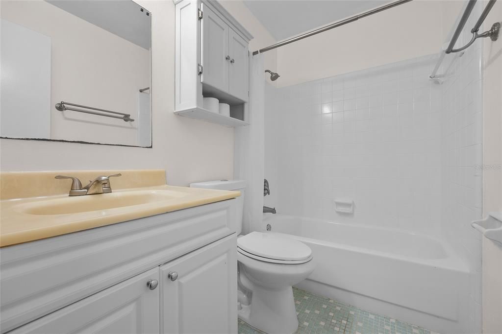В аренду: $2,200 (3 спален, 2 ванн, 1245 Квадратных фут)